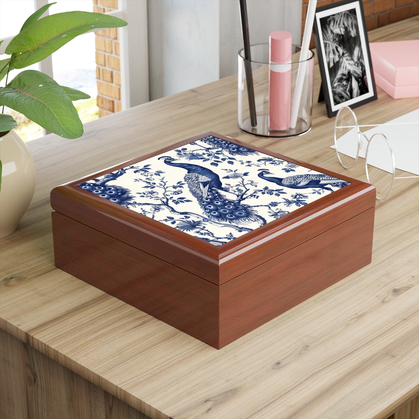 Elegant Peacock Jewelry Box