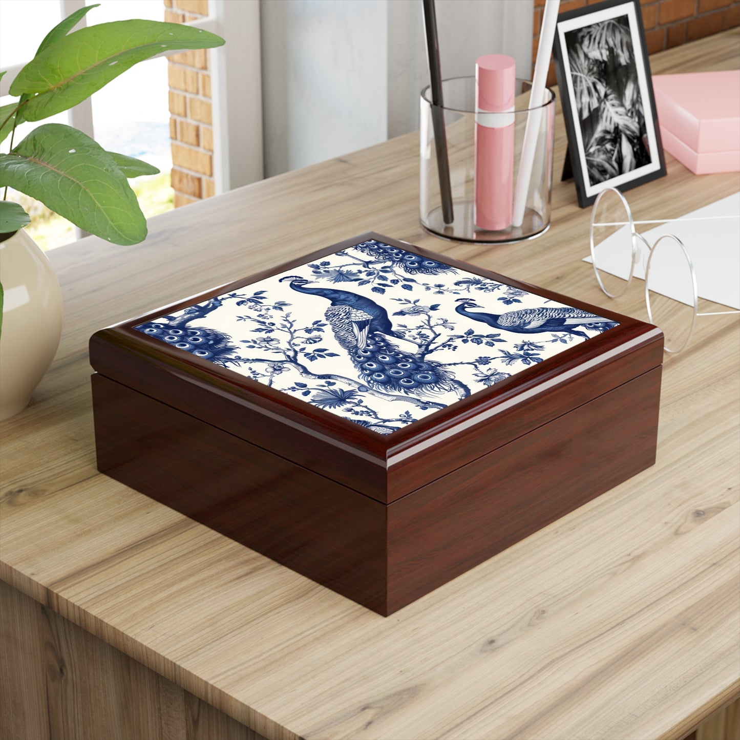 Elegant Peacock Jewelry Box